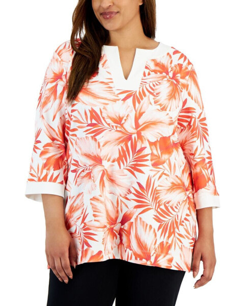Plus Size Printed 3/4-Sleeve V-Neck Top