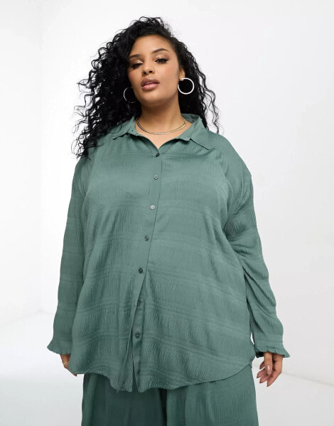 ASOS DESIGN Curve oversized plisse shirt in khaki