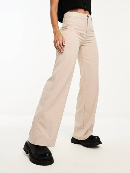 Bershka wide leg slouchy dad tailored trousers in mushroom