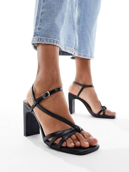 New Look knot slim block heeled sandal in black