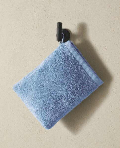 Cotton terry bath-mitt