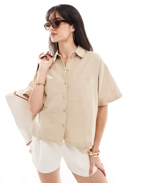 Pieces linen touch boxy shirt in beige