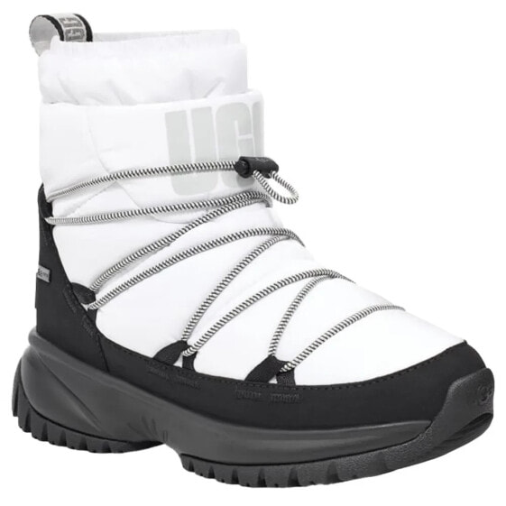 UGG Yose Puffer Boots