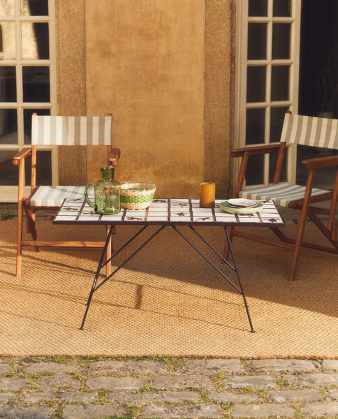 Table with mosaic top