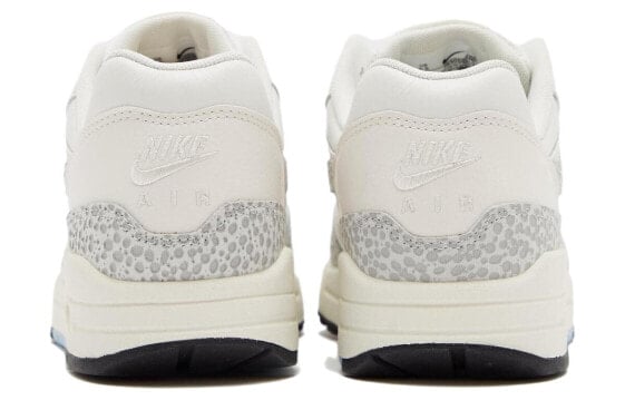 Nike air clearance safari white