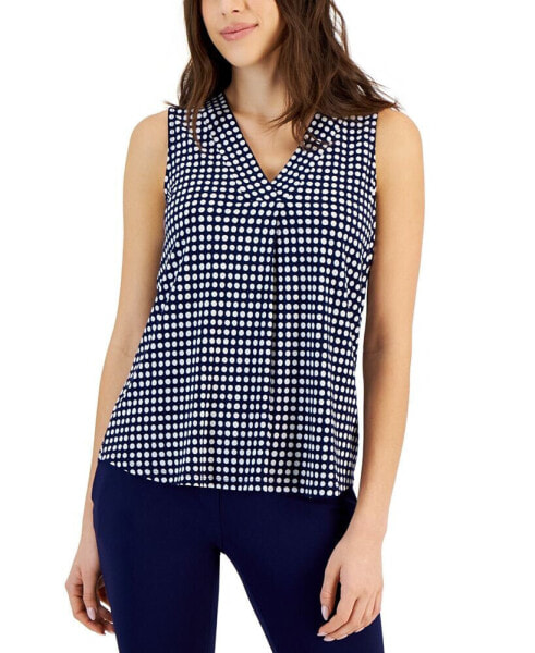 Women's Printed Sleeveless V-Neck Shell Top