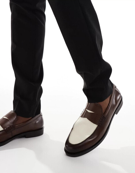 schuh Rufus loafers in brown leather