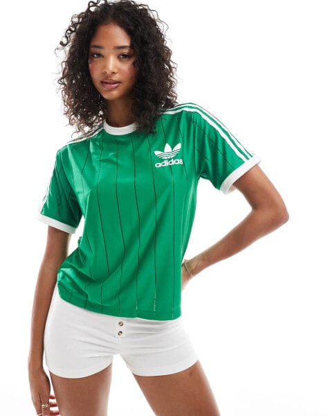 adidas Originals Adicolour t-shirt in green