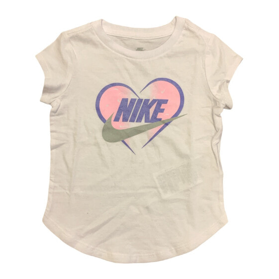 Nike Youth Girl's Short Sleeve Curved Hem Classic Tee, 26I036-001