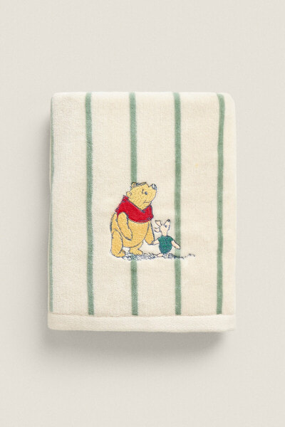 Children’s winnie the pooh velour towel