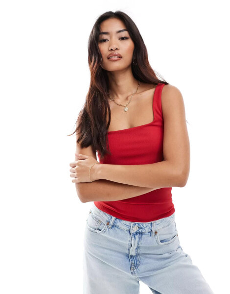 Stradivarius square neck cami top in red