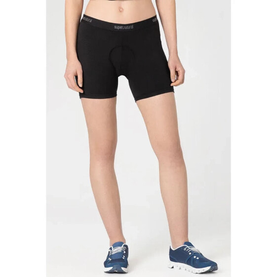 SUPER.NATURAL Grava Padded shorts