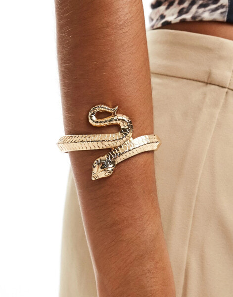 DesignB London snake arm cuff in gold