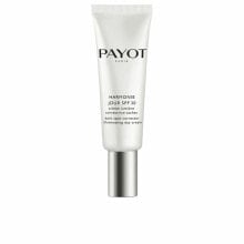 Moisturizing and nourishing the skin of the face Payot