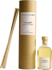 Aromatic diffusers and candles