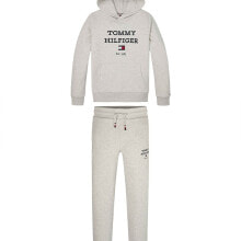 Спортивная одежда, обувь и аксессуары Tommy Hilfiger (Томми Хилфигер)