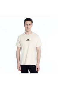 Бежевые мужские футболки New Balance (Нью Баланс)