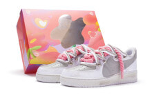 【定制球鞋】 Nike Air Force 1 Low 特殊鞋盒 双鞋带 手绘喷绘 低帮 板鞋 女款 白灰 / Кроссовки Nike Air Force DD8959-100