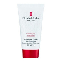 Moisturizing and nourishing the skin of the face