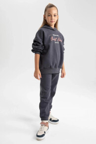 Children's tracksuits for girls