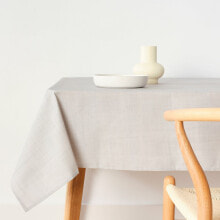 Tablecloths and napkins