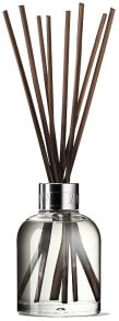 Aromatic diffusers and candles