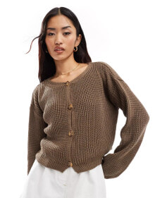 Women's sweaters and cardigans