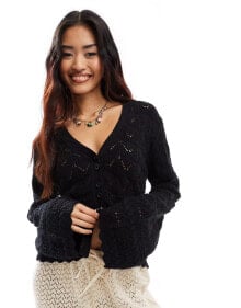 Women's sweaters and cardigans