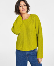 Women's sweaters and cardigans