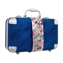 Women's cosmetic bags and beauty cases