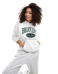 Women's hoodies and sweatshirts