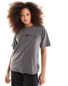 Women's T-shirts and Tops