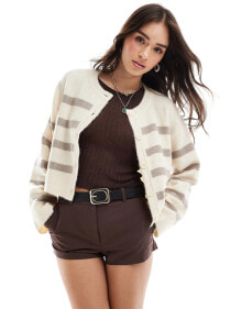 Women's sweaters and cardigans