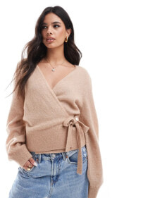 Women's sweaters and cardigans