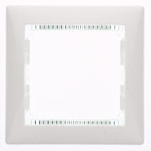 Умные розетки, выключатели и рамки legrand Single frame Valena horizontal white crystal (774461)