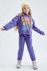 Children's tracksuits for girls