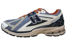 Men's running shoes