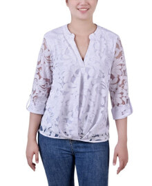 Women's blouses and blouses