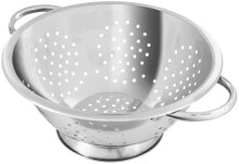 Dishes and cooking accessories