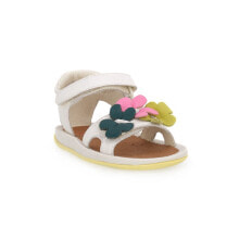 Baby sandals and sandals for girls