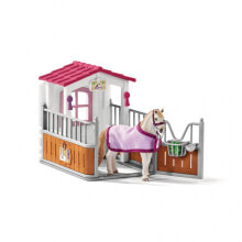 Children's play sets and wooden figurines