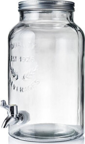 Jugs, decanters and decanters