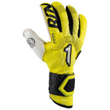 Goalkeeper gloves for football