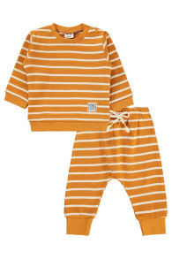 Children's kits and uniforms for boys