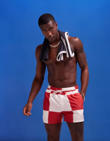 Men's swimming trunks and shorts