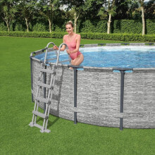 Accessories and accessories for swimming pools