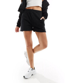 Купить женские шорты The Couture Club: The Couture Club co-ord emblem raw edge shorts in black