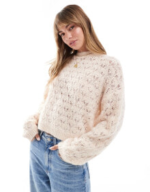 Women's sweaters and cardigans