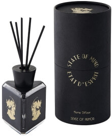 Aromatic diffusers and candles