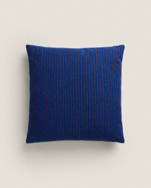 Cushion cover with vertical stripes